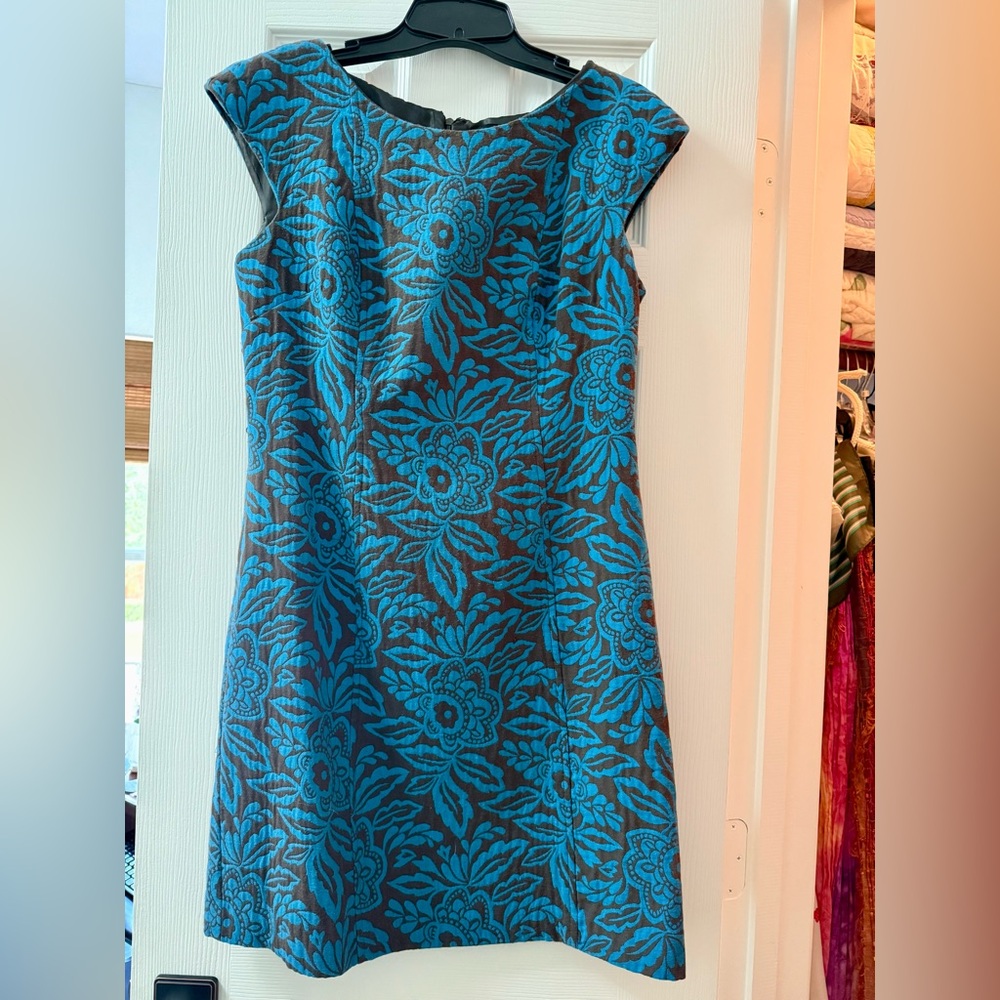 Robbie Bee Blue and Black Floral Midi Dress